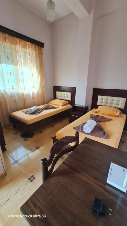 Hotel Brace Gjirokastër 外观 照片