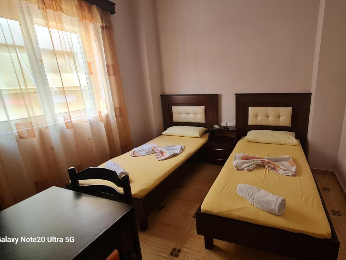 Hotel Brace Gjirokastër 外观 照片