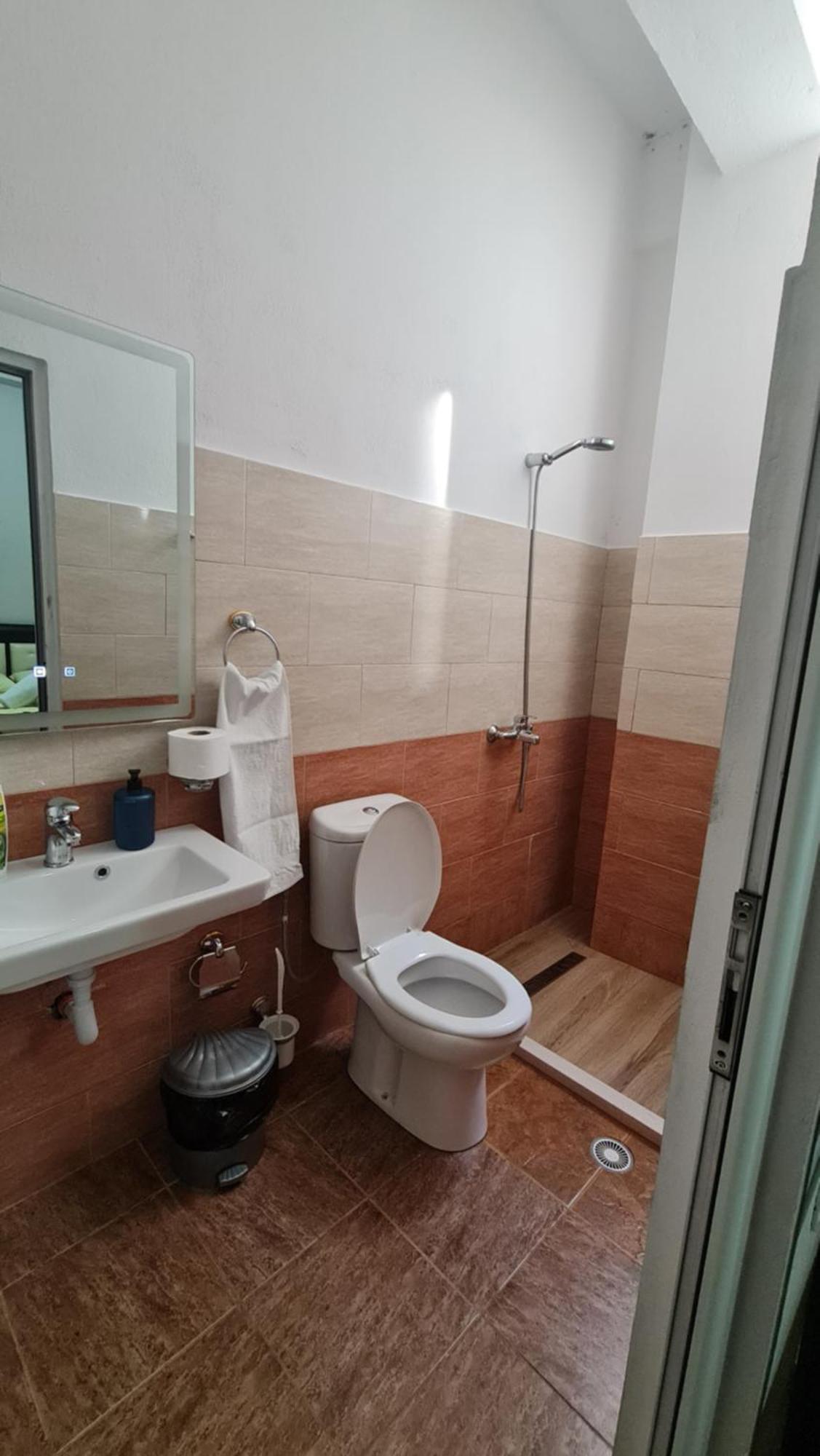 Hotel Brace Gjirokastër 外观 照片